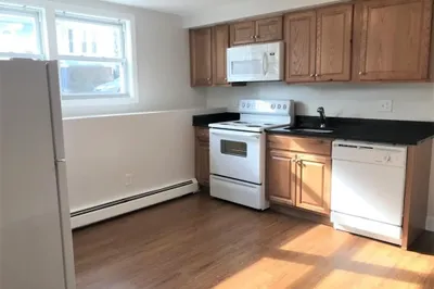2 Granite St #3