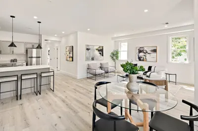 8 Oakhurst St #5