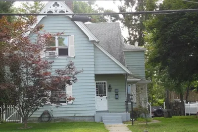 127 Lancaster St 1