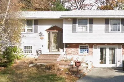 13 Donegal Rd