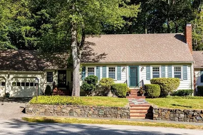 21 Pine Ridge Circle 1
