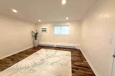 16 Erick Rd #7 1