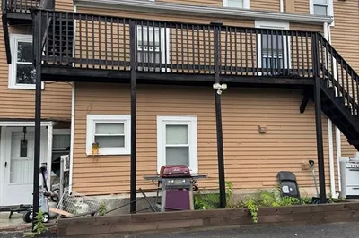 5-9 Morton Sq 1