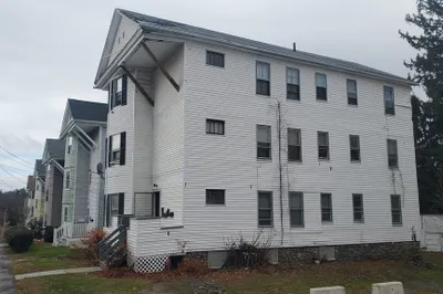17 Greendale Ave #3