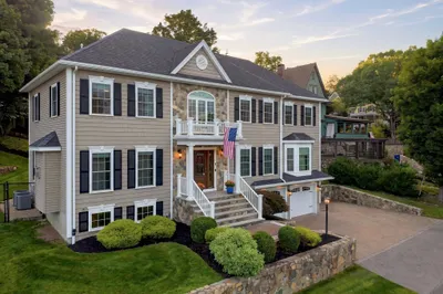 5 Dell Ave 1