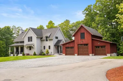 5 Goldcrest Drive
