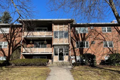 55 Jacqueline Rd #7
