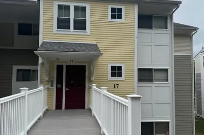 26 Beacon Street #17E 1