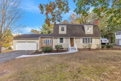 281 Newton Rd