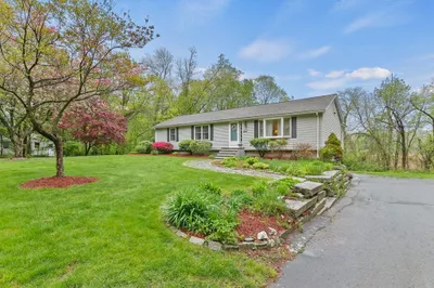 42 Bigelow Road 1