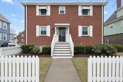 273 East Squantum St #4