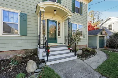 4 School St 1