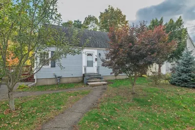 48 Apple Tree Ln 1