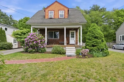 13 Clapp Rd 1