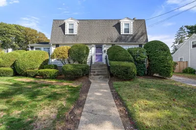 71 Gleason St 1