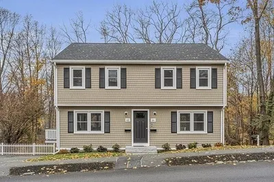 62/64 Elm Street #64