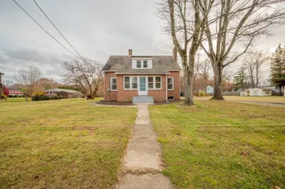 239 South St