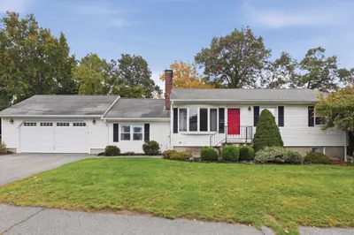 92 Applewood Drive 1
