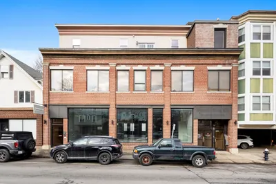 75-81 Boylston St #B 1