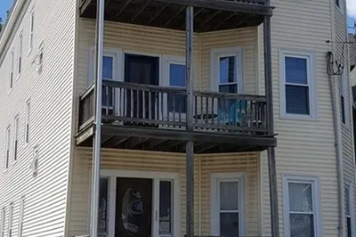 10 Brackett St #2 1