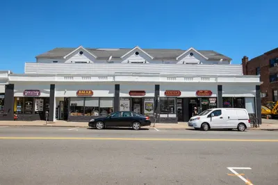521 Main Street 1