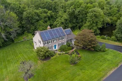 85 Millbury Rd 1