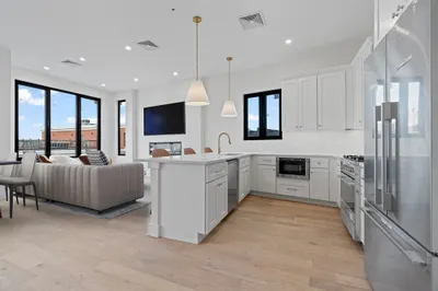 132 W 9th Street #3