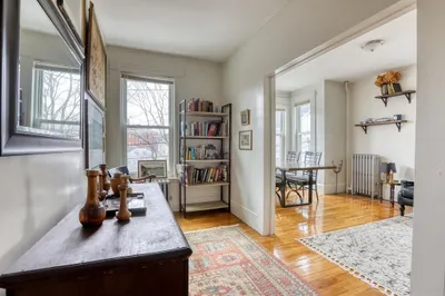 6 Boardman St #2