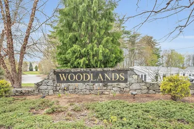 2312 Briarwood Village #2312 1