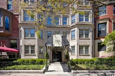 250 Beacon St #10 1