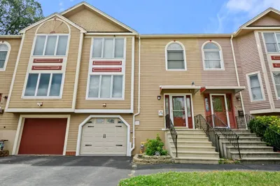 78 Dana Ave