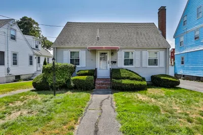 141 Hollis Ave 1