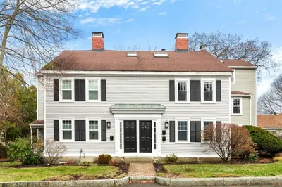 71 Conant St #3