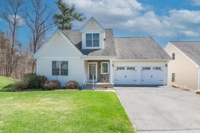 20 Bridge Rd #17 1