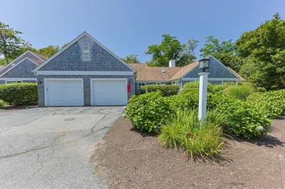11 Juniper Cir #11