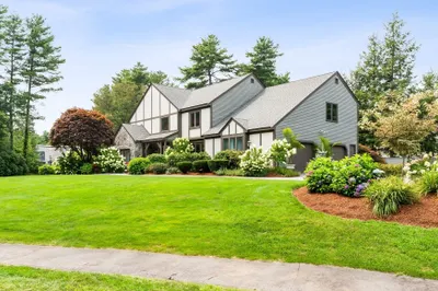 7 Saddle Ridge Road 1