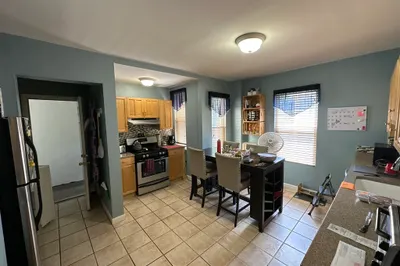 158 Neponset Ave #1 1