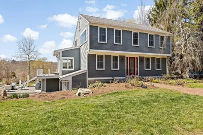 31 Candlewood Dr 1