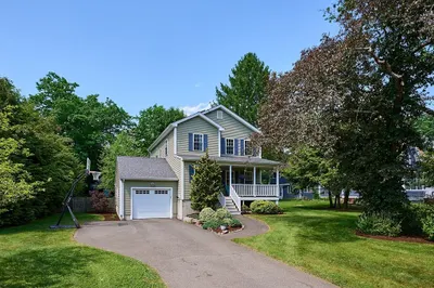46 Upland Road 1