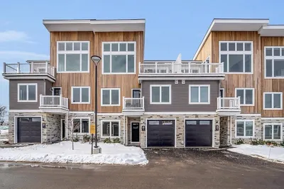 36 Vantage Point Drive #3 1