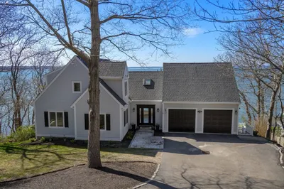 64 Bay Shore Dr 1