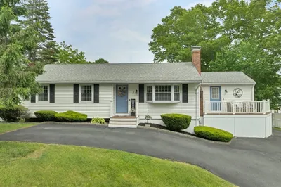 5 Sussex Ct 1