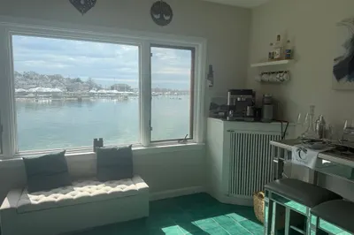 235 Washington Ave #2 1