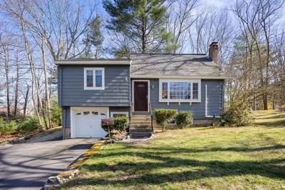 52 Chute Rd 1