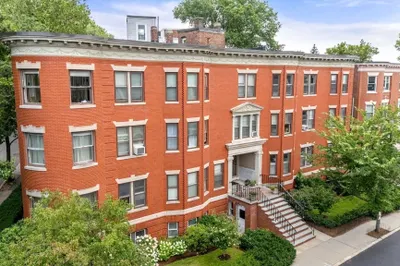 16 Garrison Road #7A 1