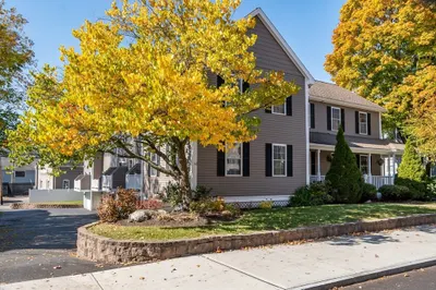40 N Main St #4
