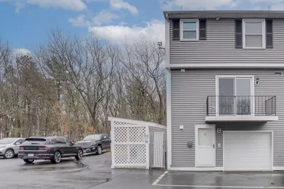 1215 Pawtucket Blvd #45 1