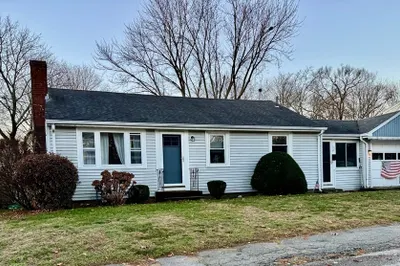 105 Lorraine St