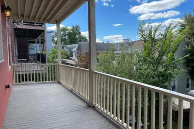 39 Calvin St #2