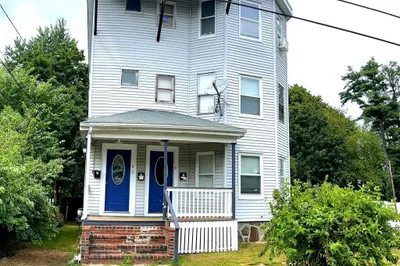 11 Monarch St 1